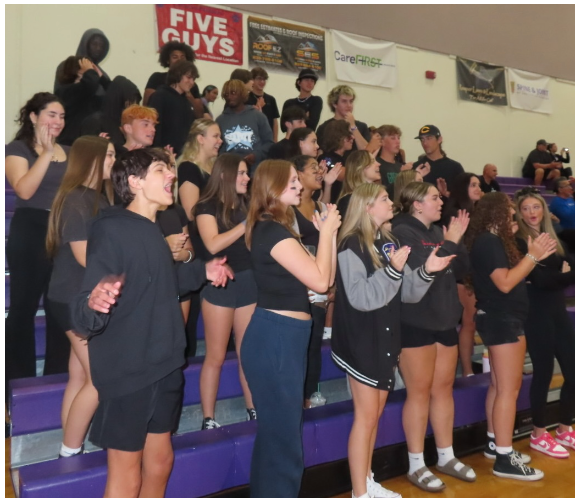 Lady Panther Volleyball Takes Change in Stride – The Panther Post