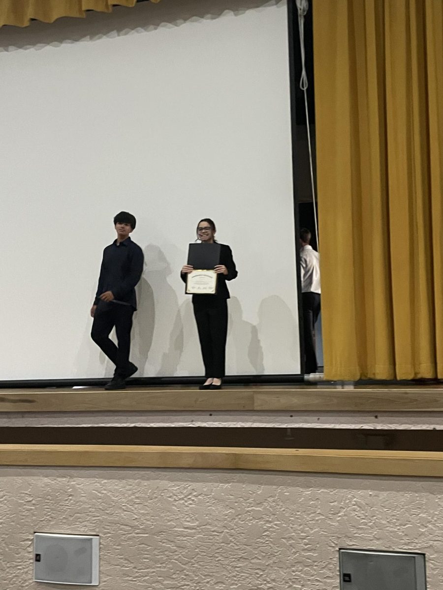 Valeska Perez receiving her Award